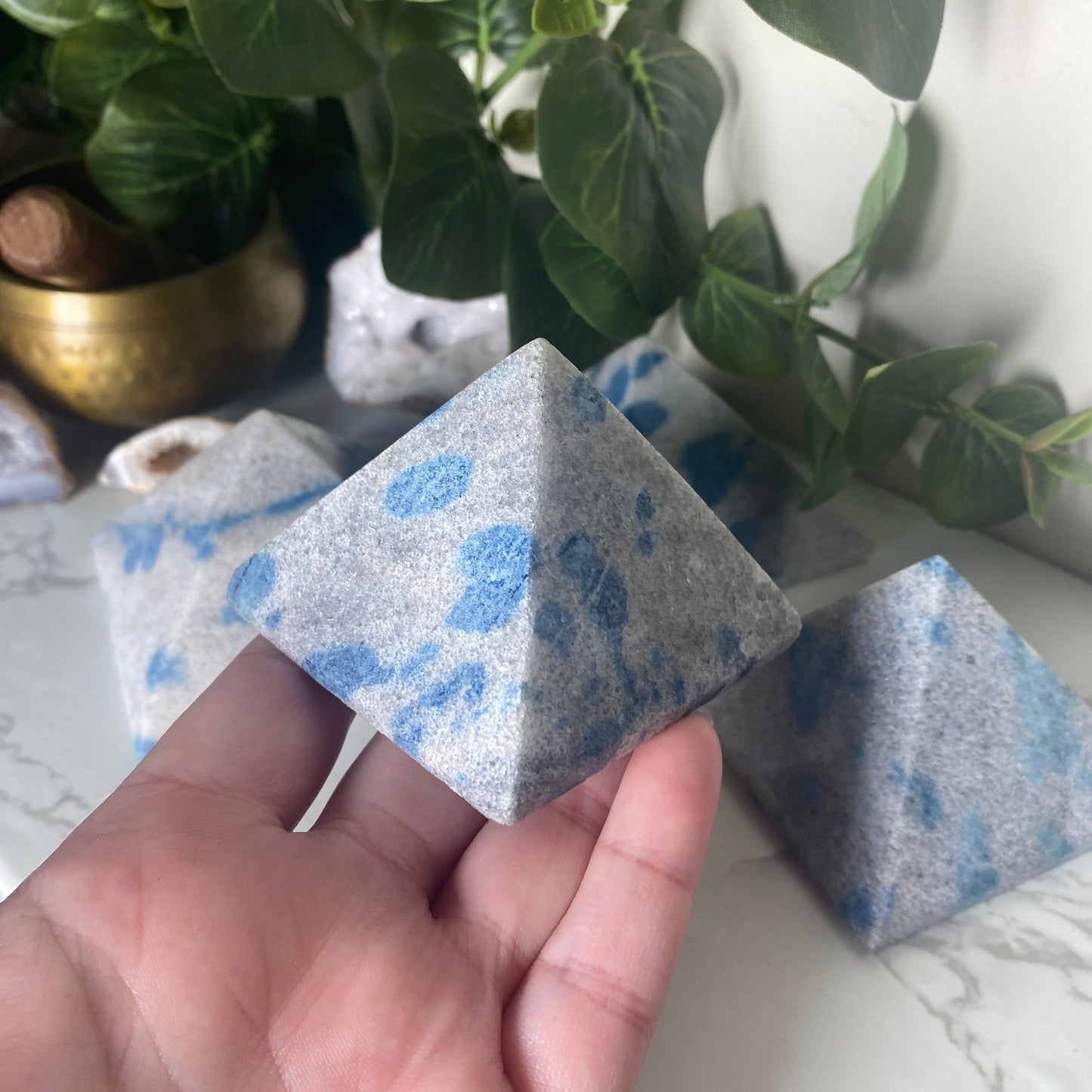 K2 ‘Raindrop Azurite’ Pyramids - Earth Elements UK