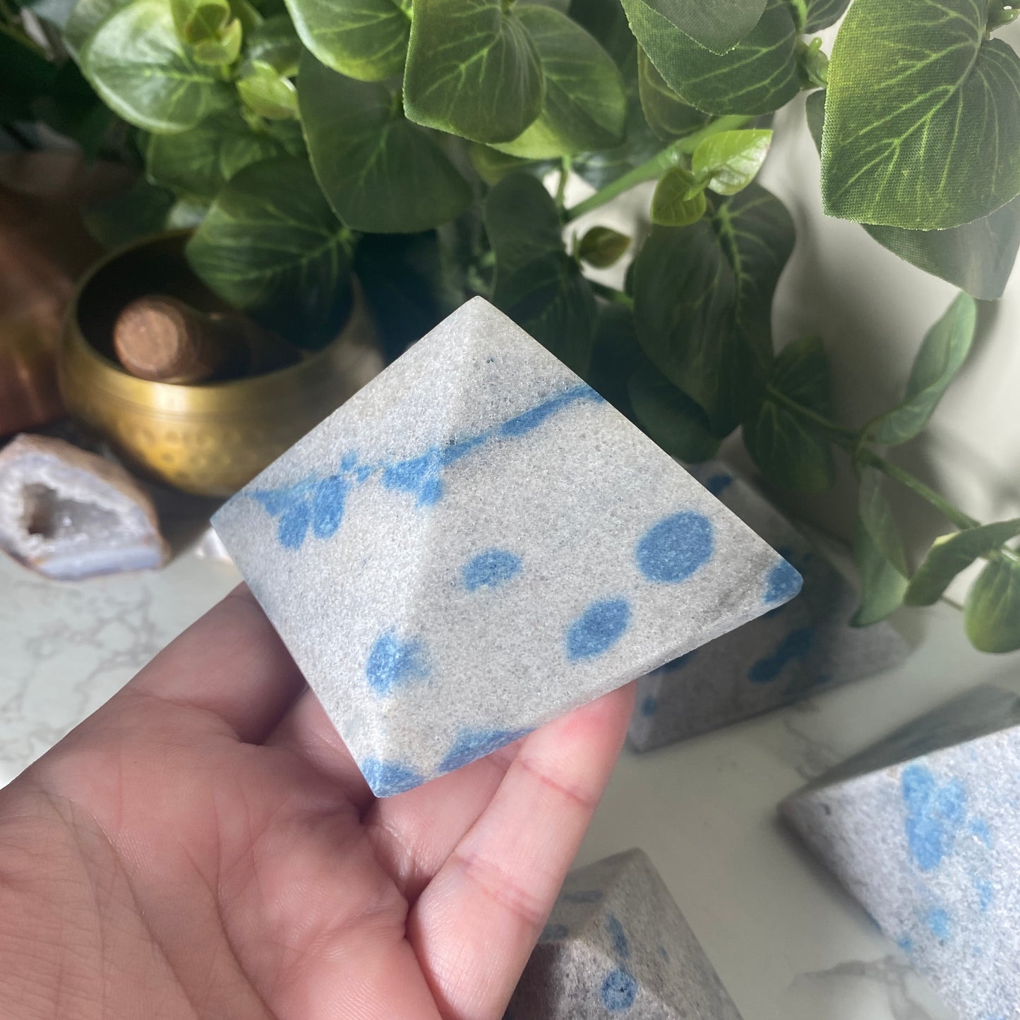 K2 ‘Raindrop Azurite’ Pyramids - Earth Elements UK