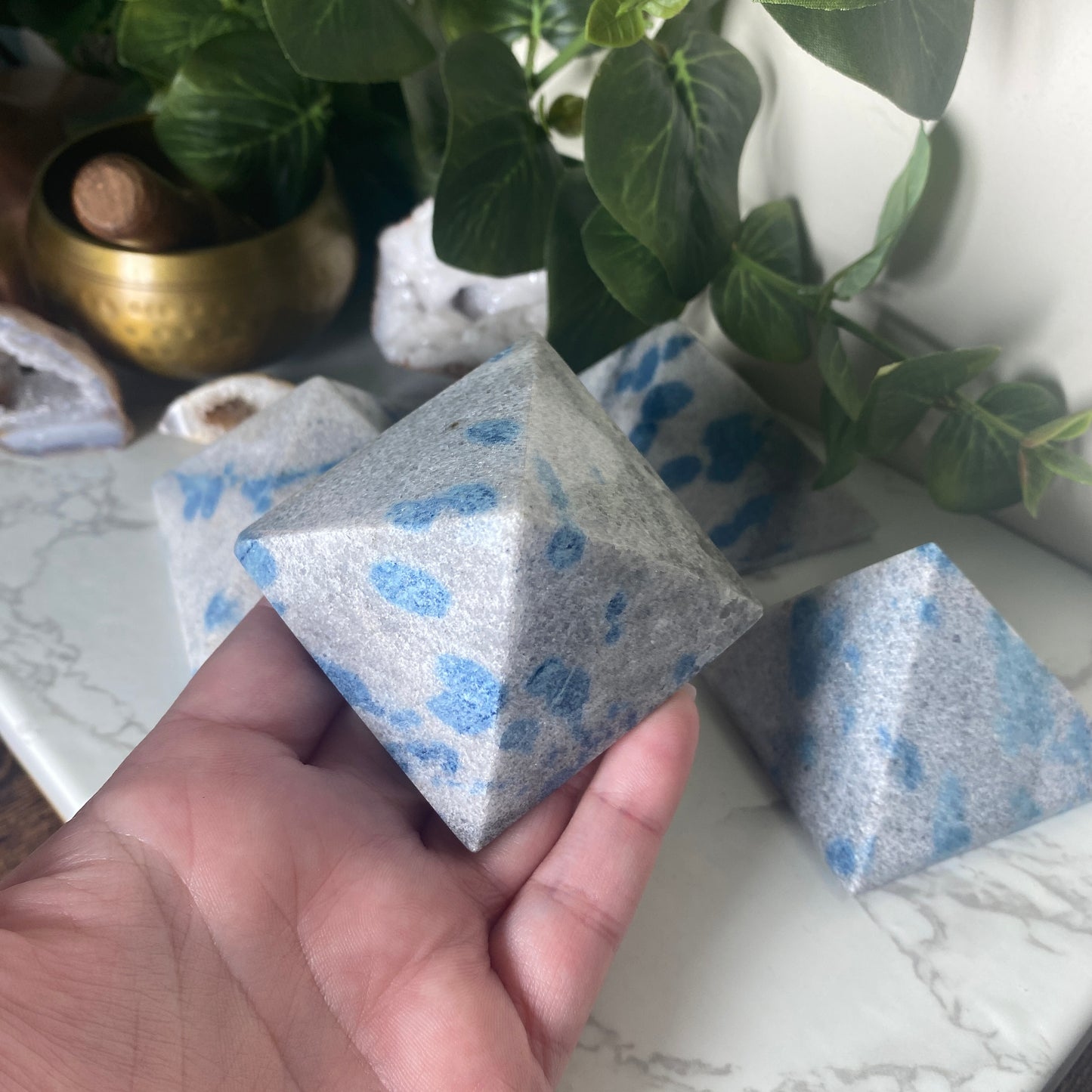K2 ‘Raindrop Azurite’ Pyramids - Earth Elements UK