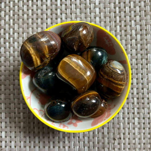 Tiger's Eye Tumbles