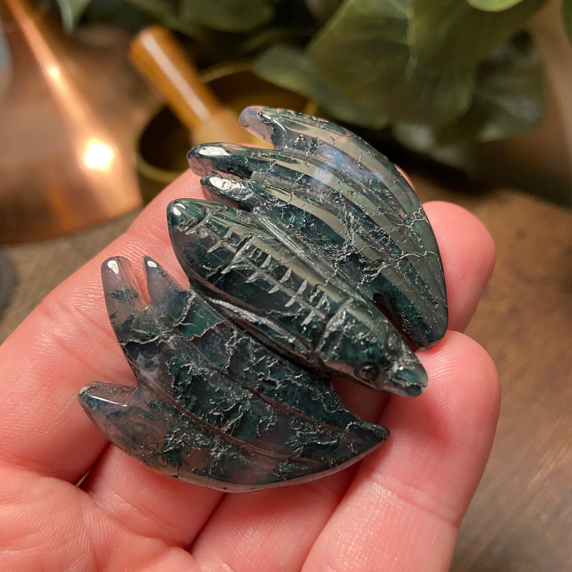 Moss Agate Bat 55mm - Earth Elements UK