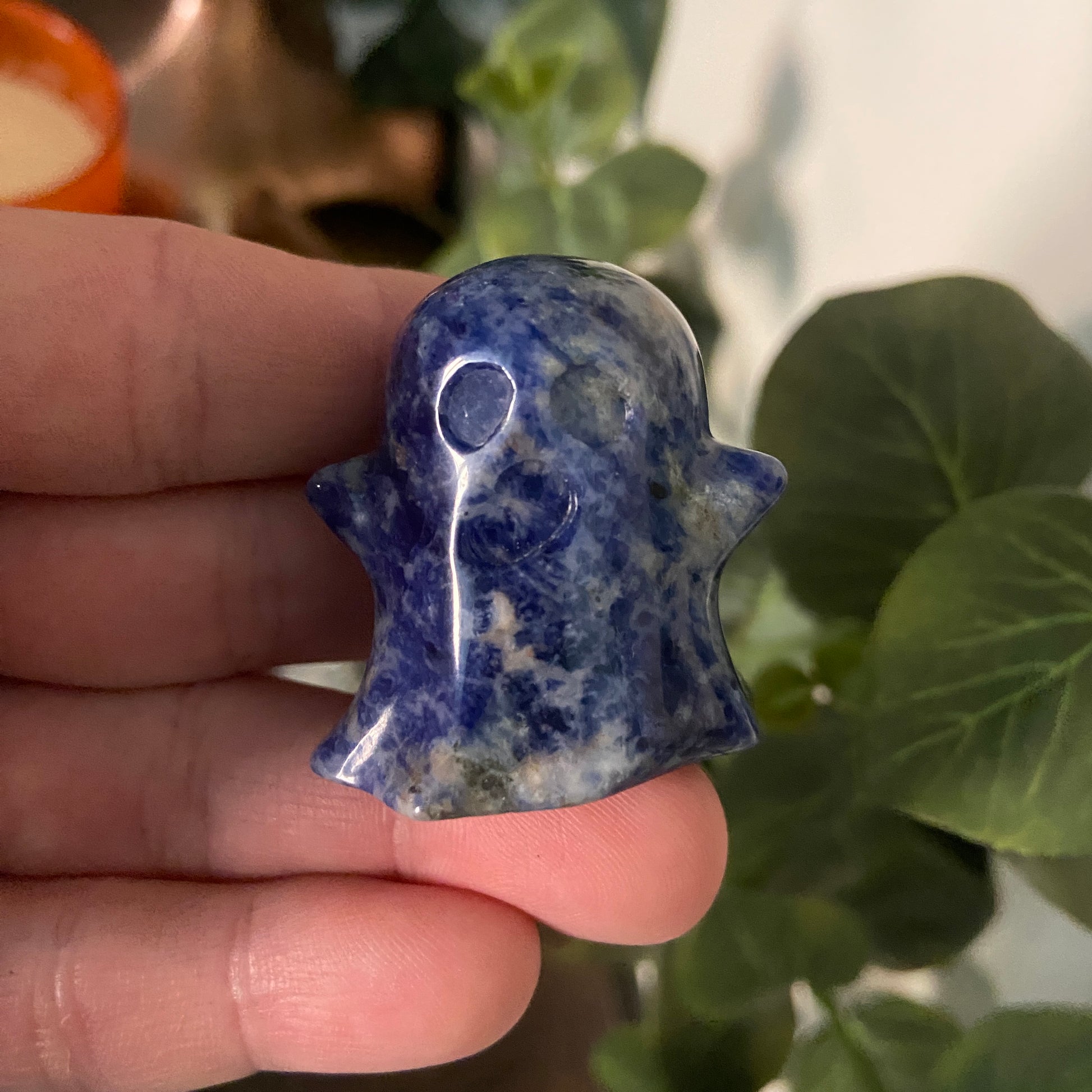 Small Ghost Carvings - Earth Elements UK