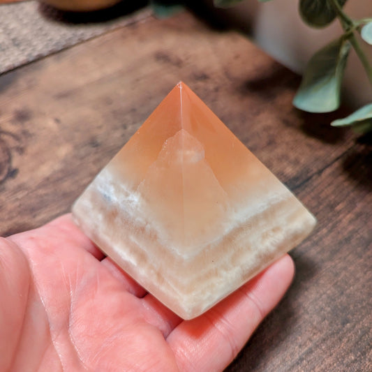 Honey Calcite Pyramid - Earth Elements UK