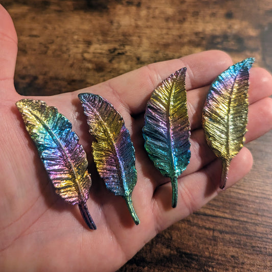 Bismuth Small Feather