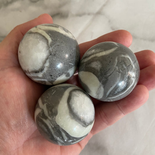 Shell Jasper Spheres - Earth Elements UK