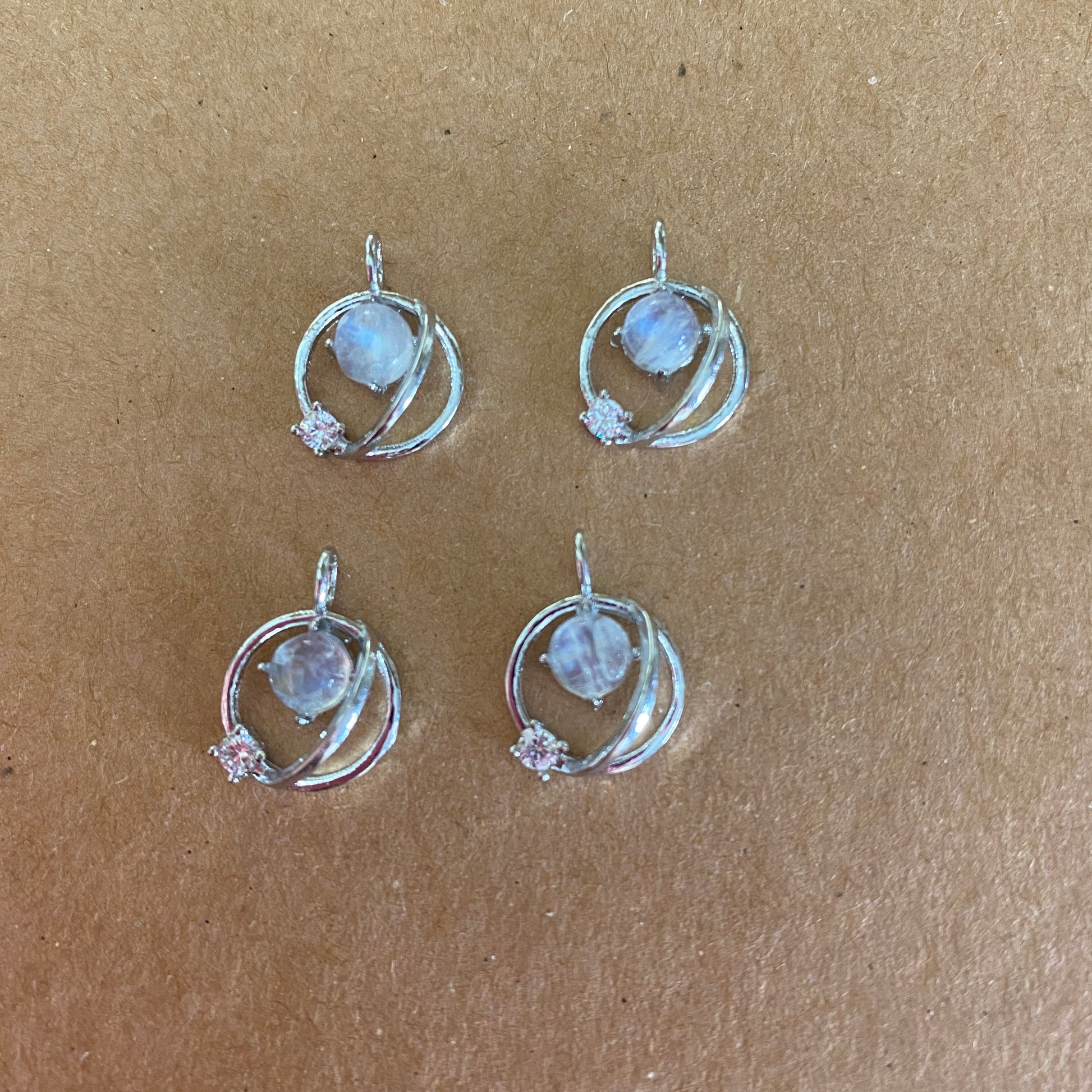 Moonstone Pendant - Earth Elements UK