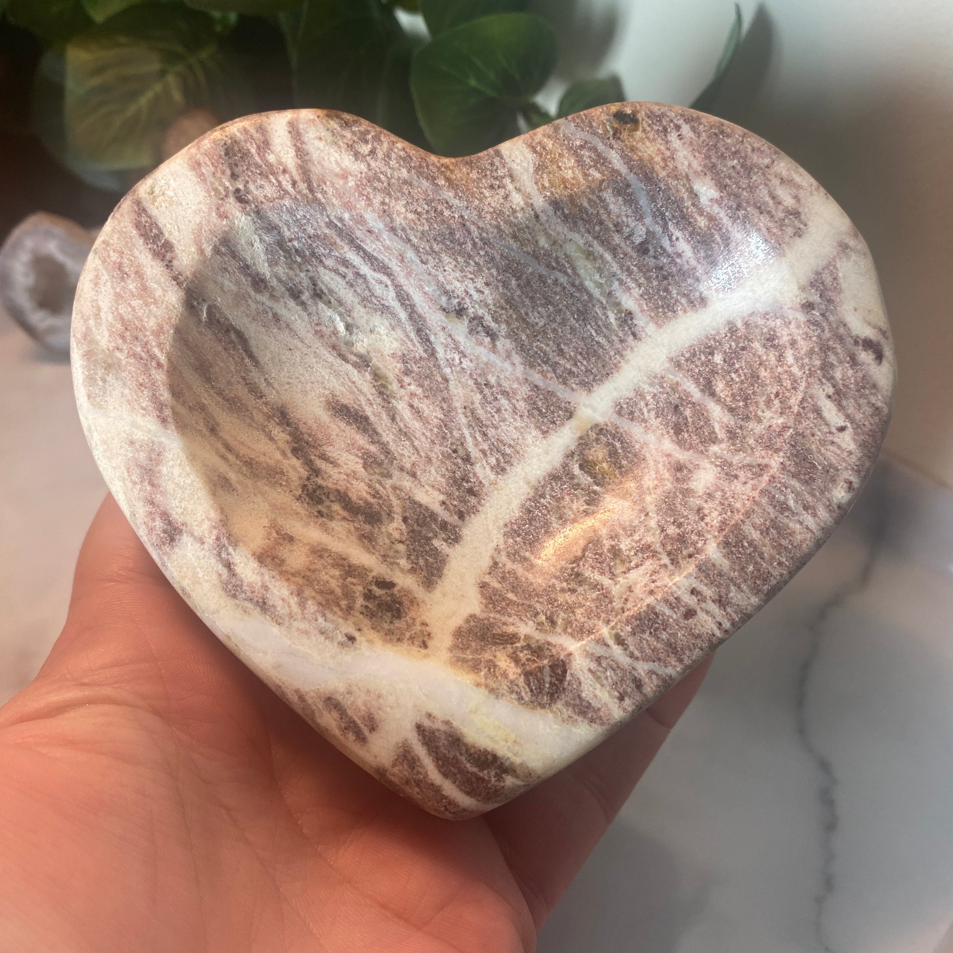 Jade Chunky Heart Bowl - Earth Elements UK