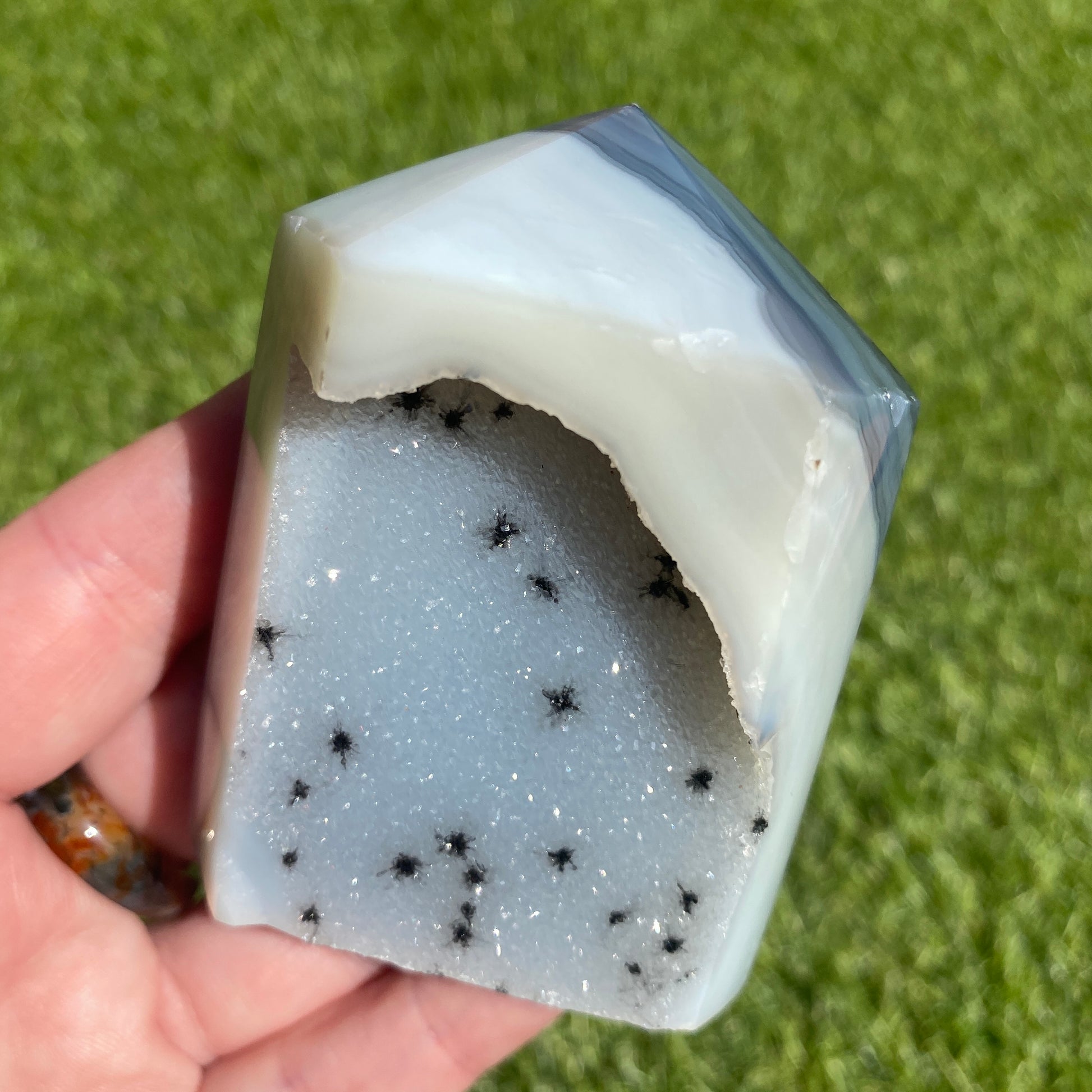 Druzy Agate Point - Earth Elements UK