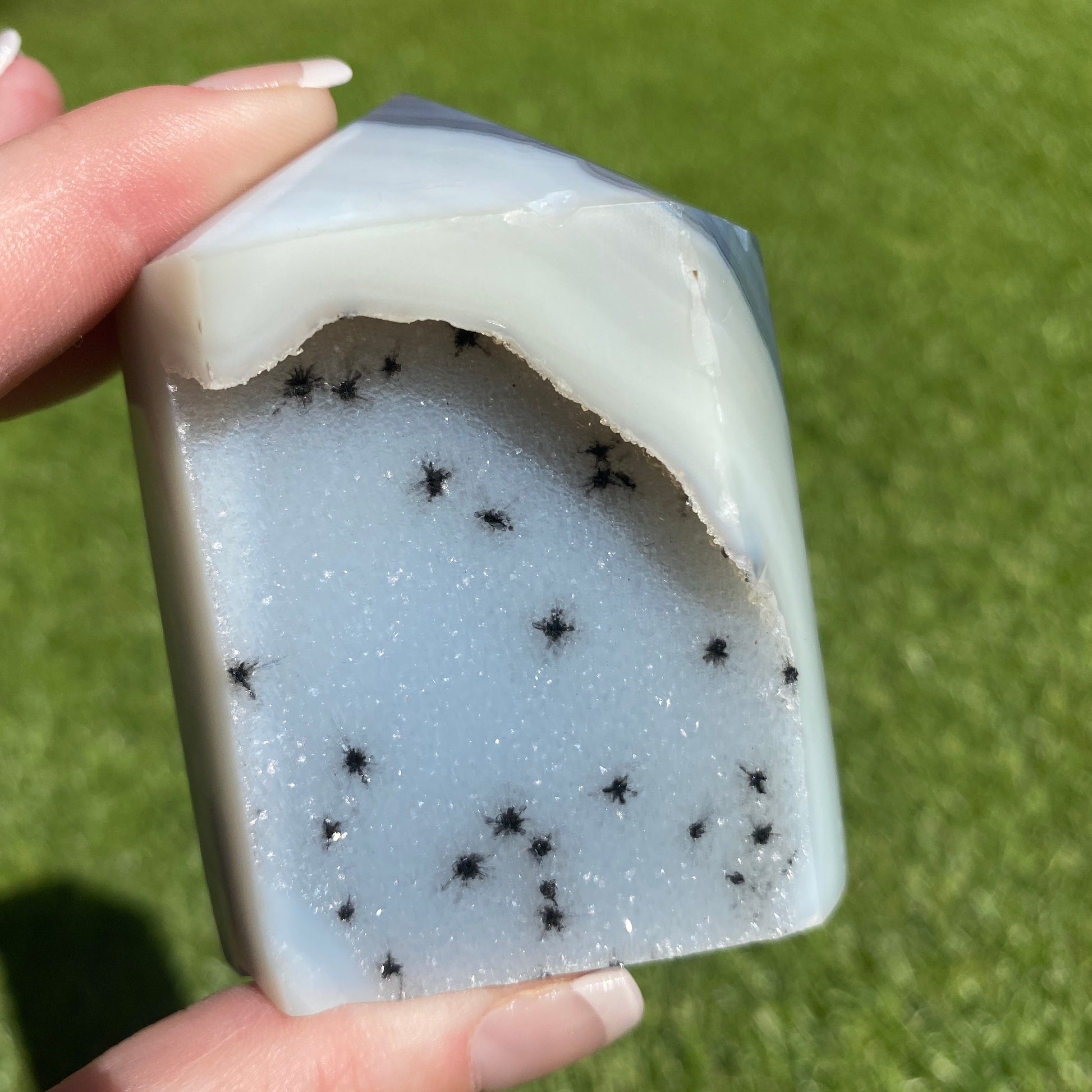 Druzy Agate Point - Earth Elements UK